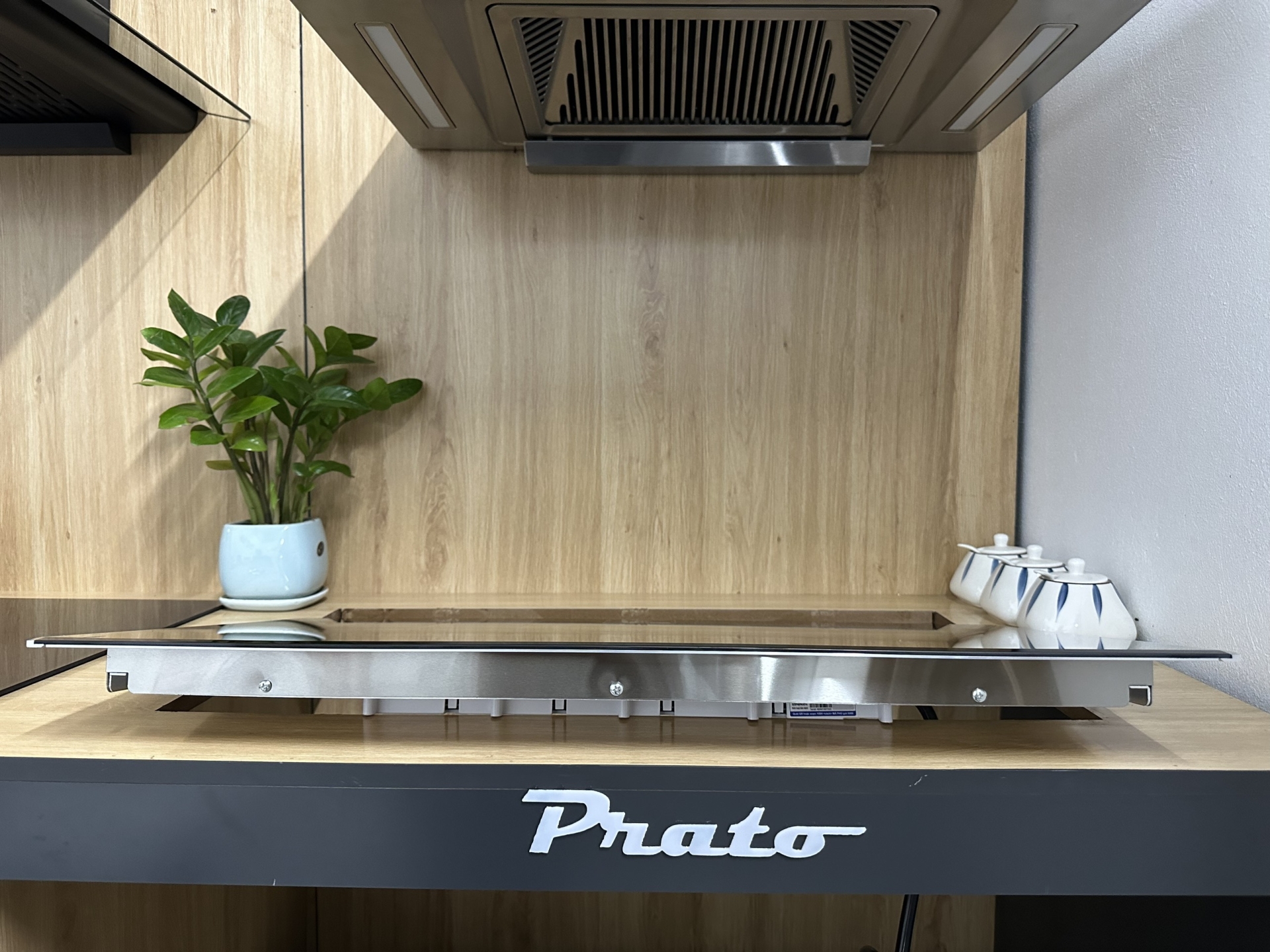 Bếp từ Model: PT-2396