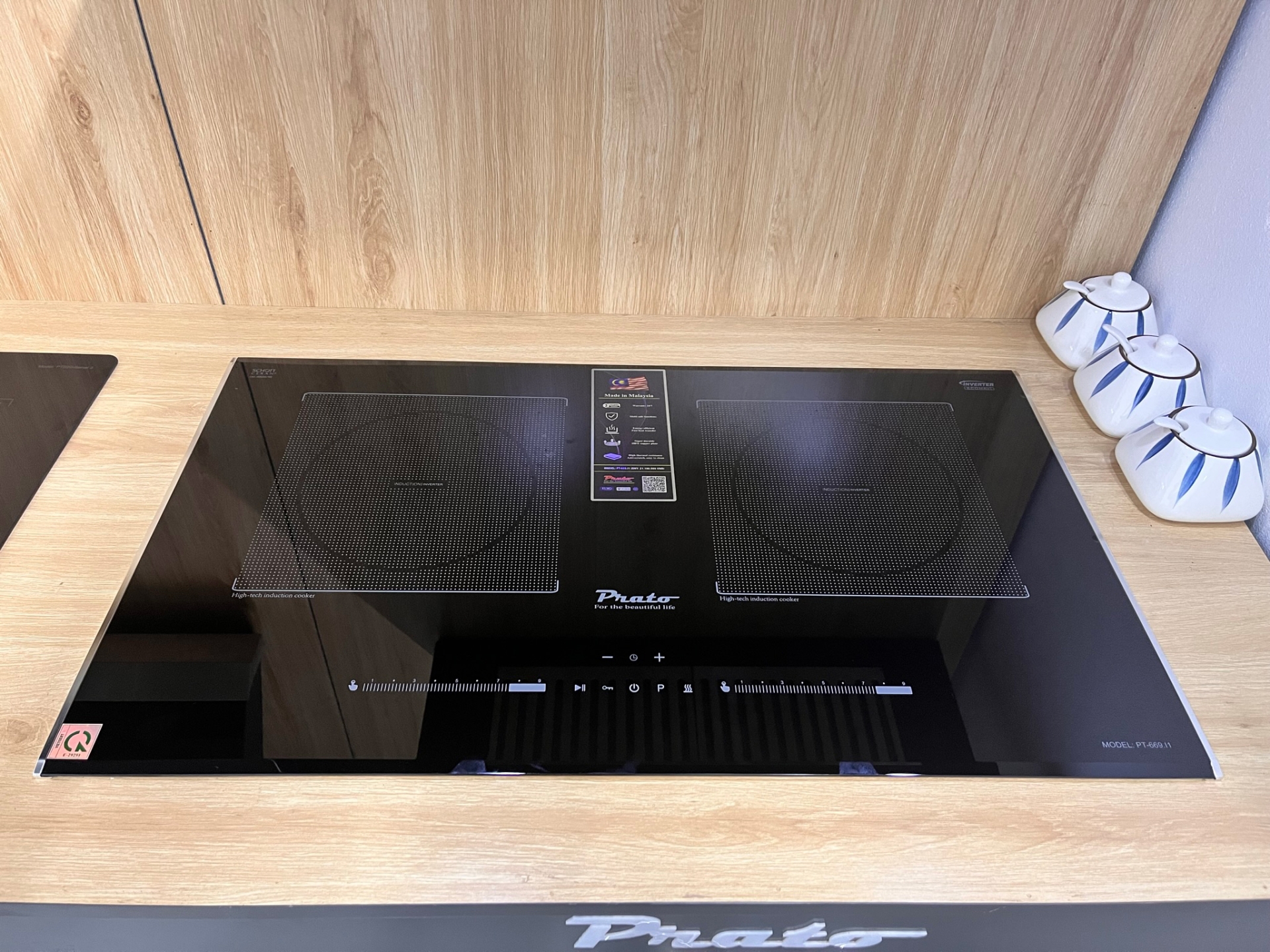 Bếp từ Model: PT-669.I1