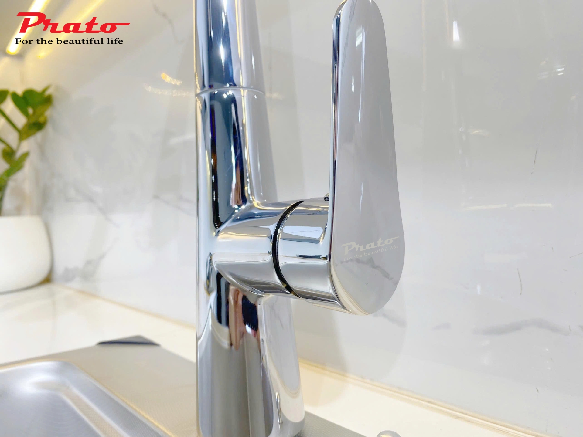 Vòi rửa bát dây rút đồng Prato DL18