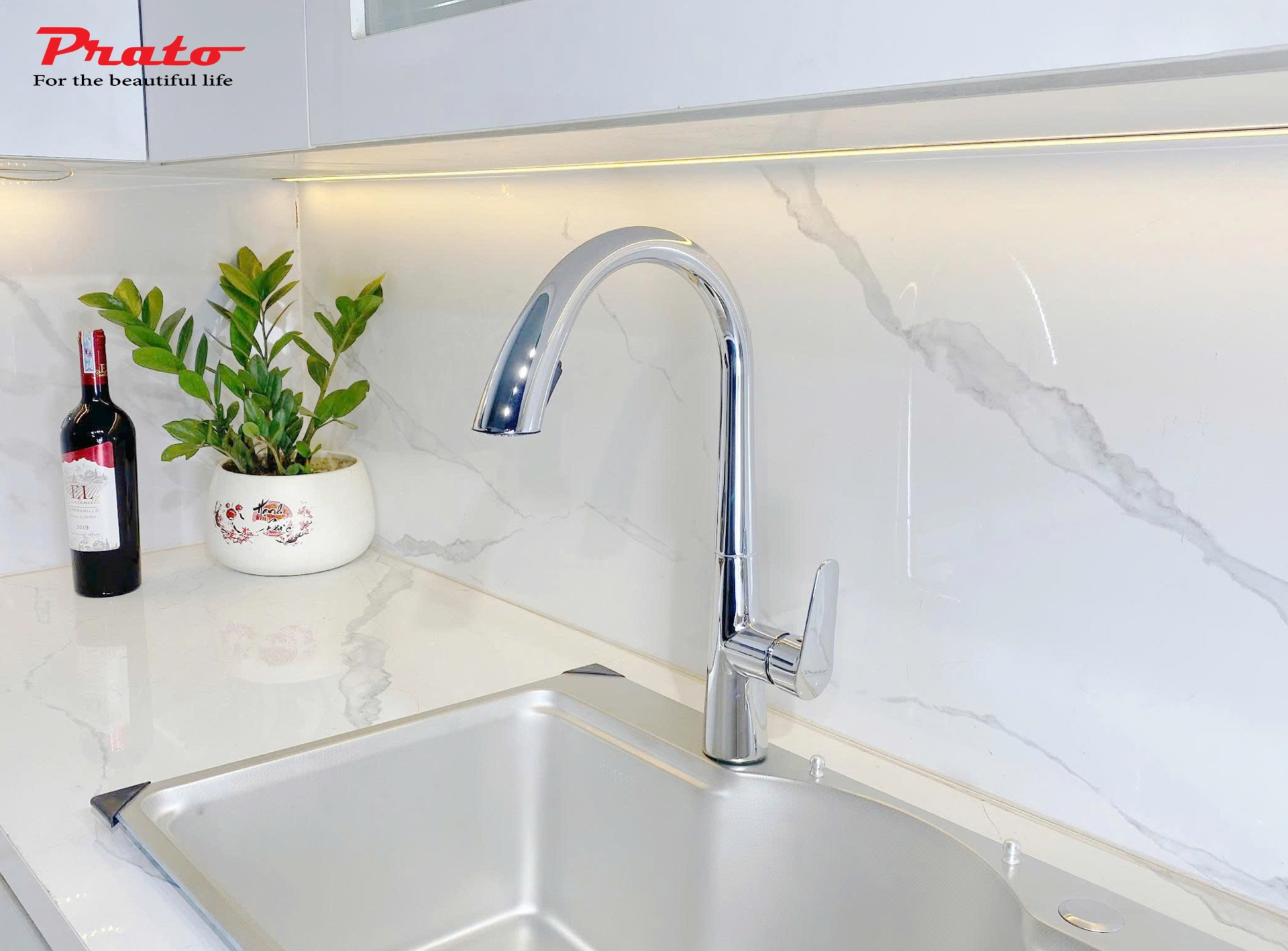 Vòi rửa bát dây rút đồng Prato DL18