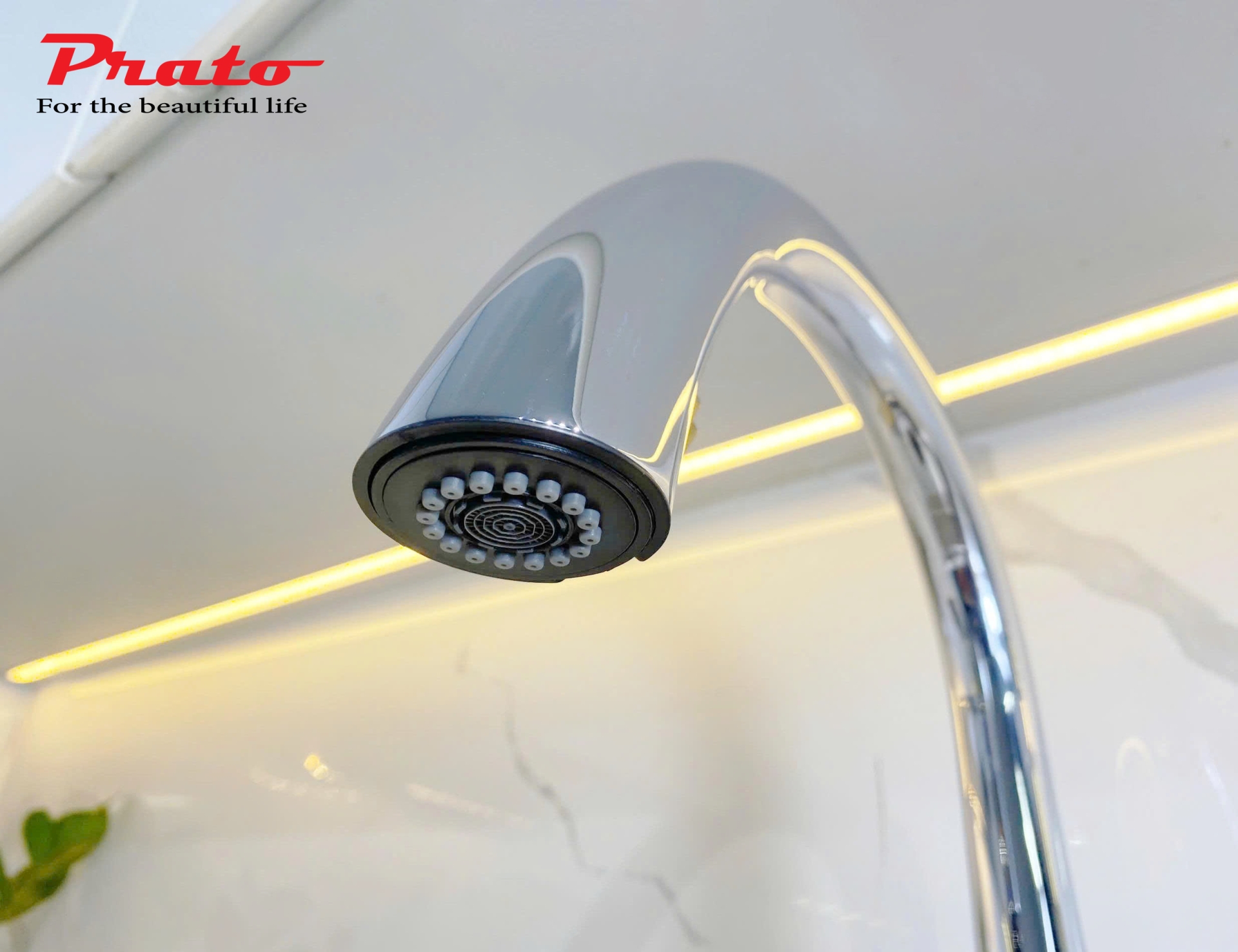 Vòi rửa bát dây rút đồng Prato DL18