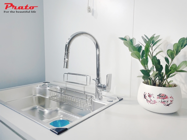 Vòi rửa bát dây rút đồng Prato DL17
