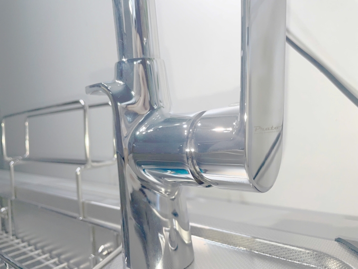 Vòi rửa bát dây rút đồng Prato DL17