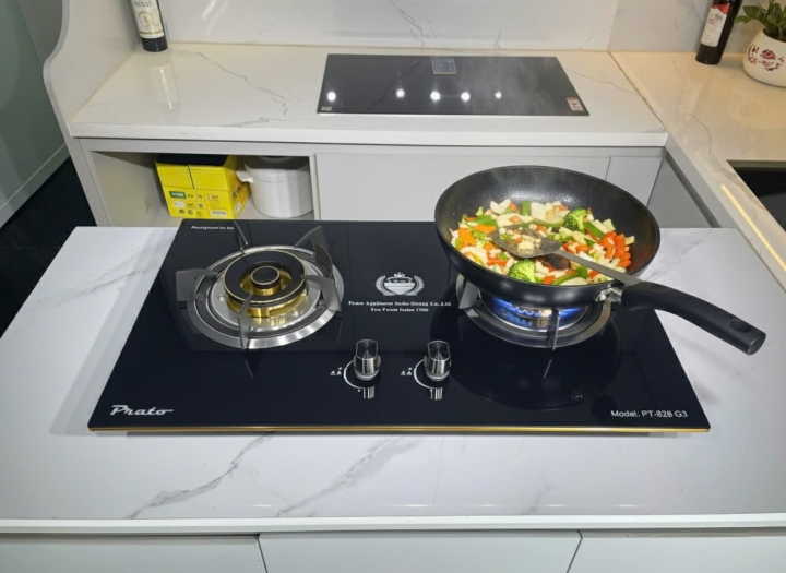 Bếp Gas Prato Model: PT-828.G3